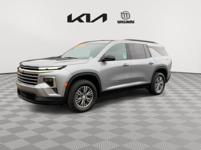 2025 Chevrolet Traverse AWD LT