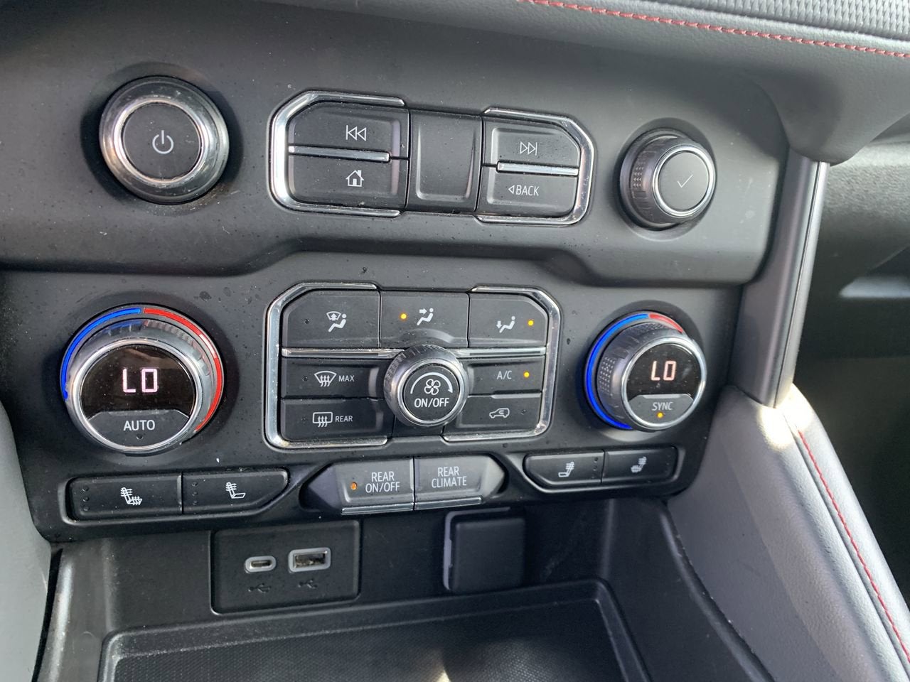 2021 Chevrolet Tahoe RST