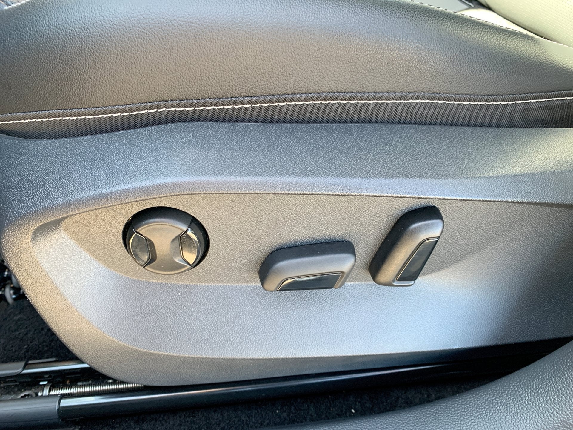2022 Volkswagen Taos SEL