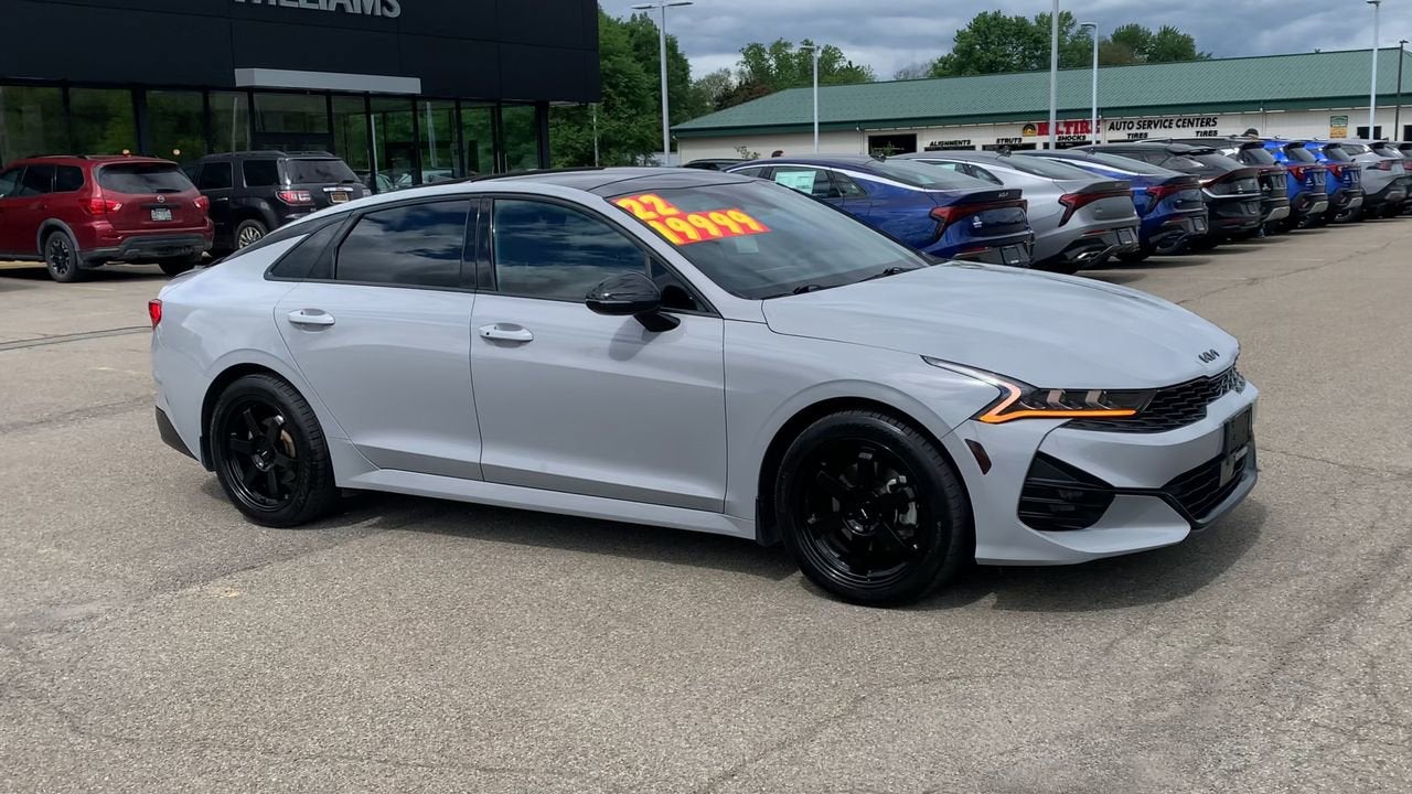 2022 Kia K5 GT-Line