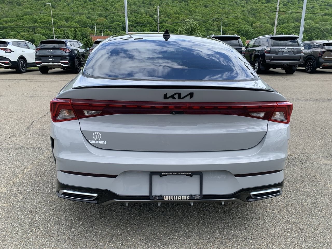 2022 Kia K5 GT-Line
