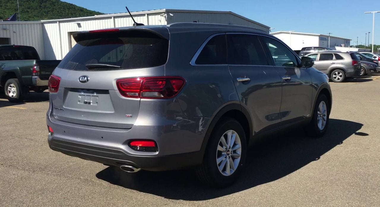2020 Kia Sorento LX