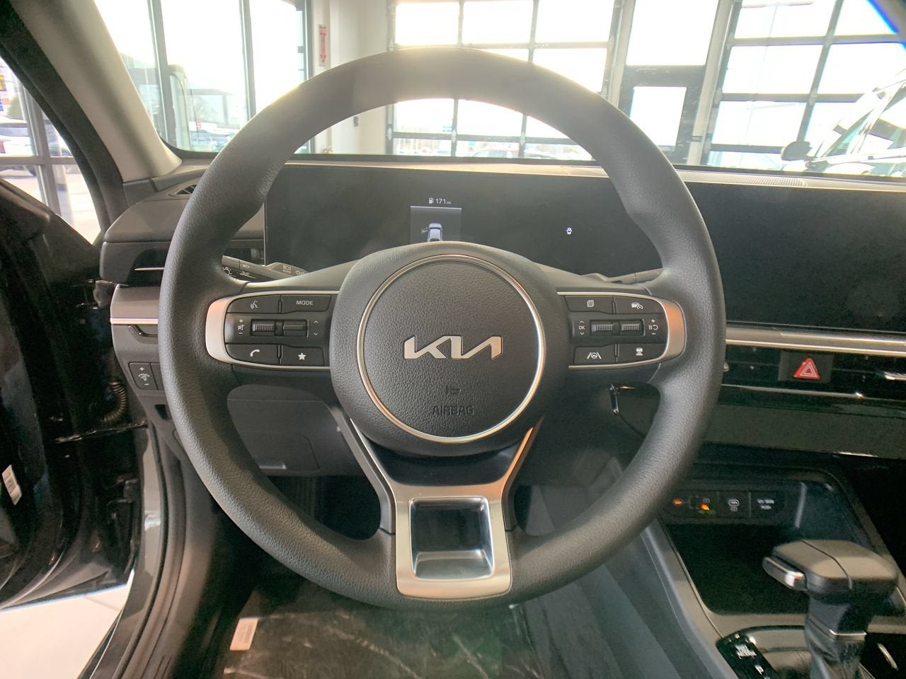 2025 Kia K5 LXS