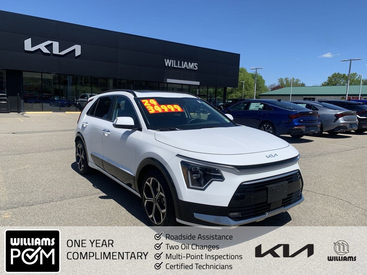 2024 Kia Niro SX Touring PHEV's photo