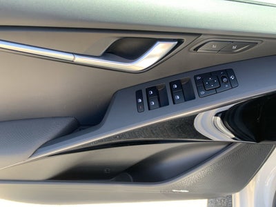 2024 Kia Niro Plug-In Hybrid SX Touring