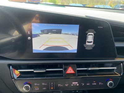 2024 Kia Niro Plug-In Hybrid SX Touring