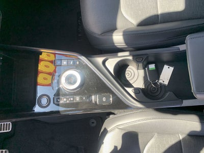 2024 Kia Niro Plug-In Hybrid SX Touring