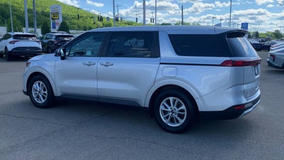 2023 Kia Carnival LX