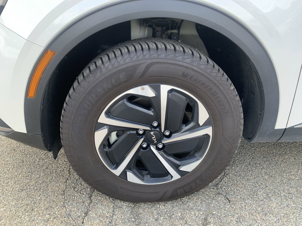 2023 Kia Sportage Hybrid LX