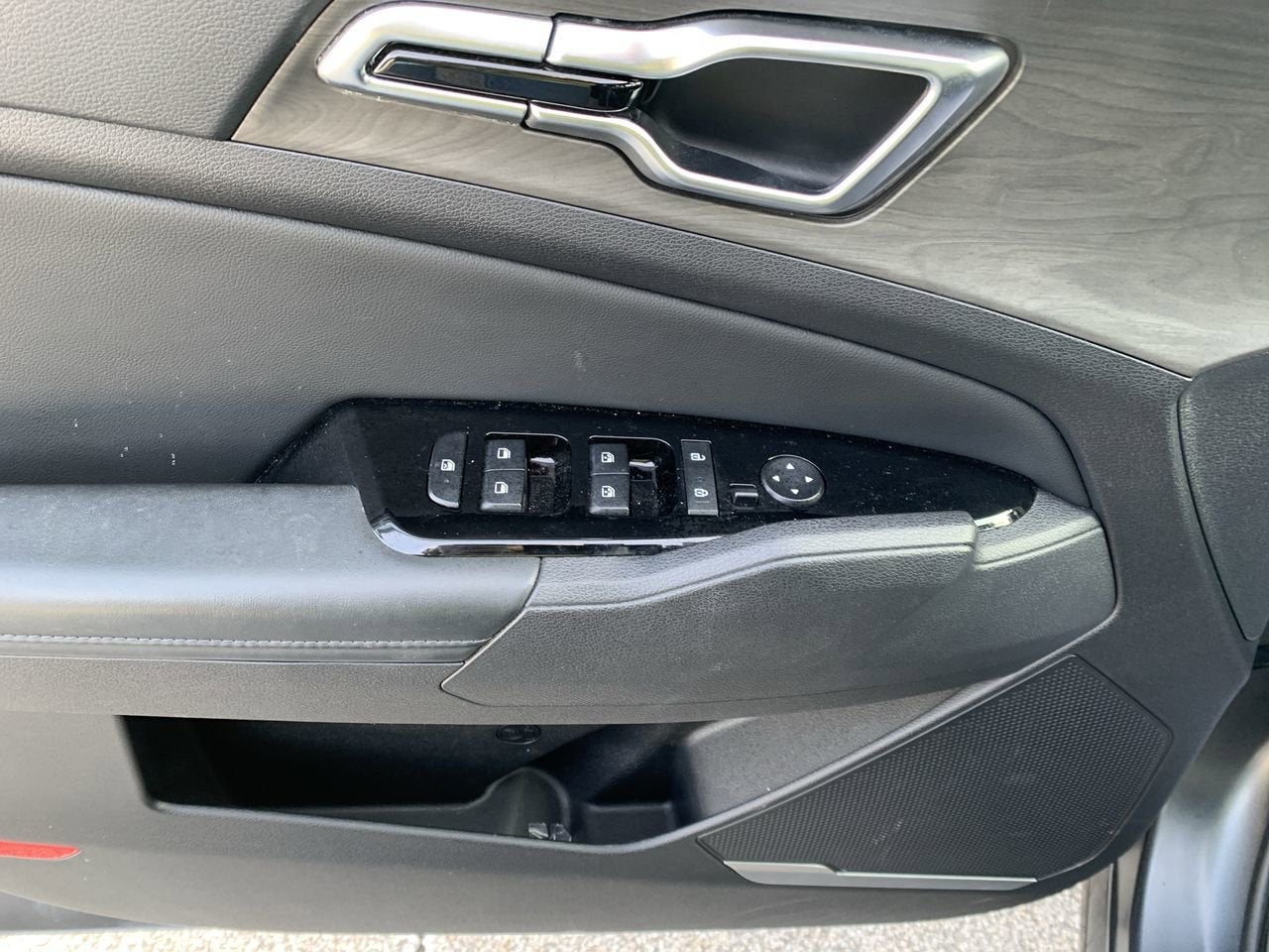 2024 Kia Sportage Plug-In Hybrid X-Line