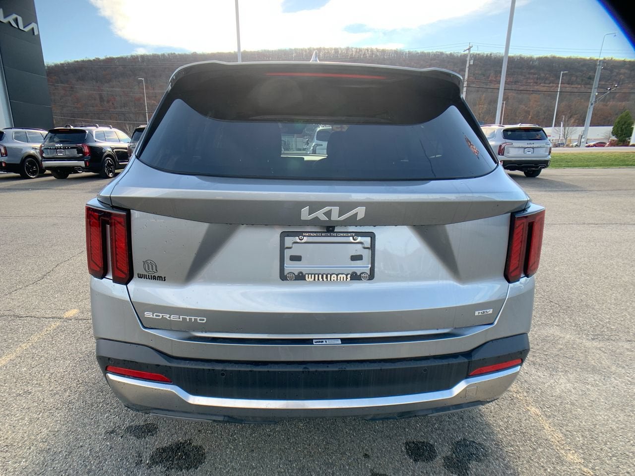 2025 Kia Sorento Hybrid EX