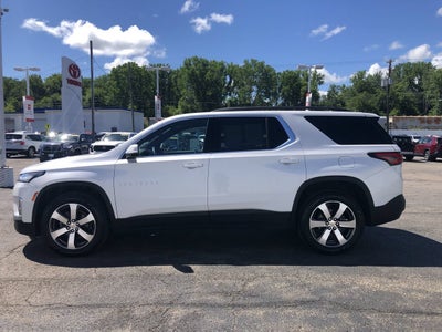 2023 Chevrolet Traverse LT Leather