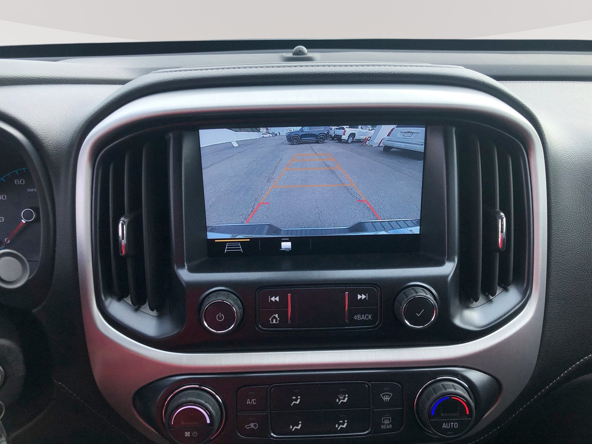 2020 GMC Canyon 4WD SLE