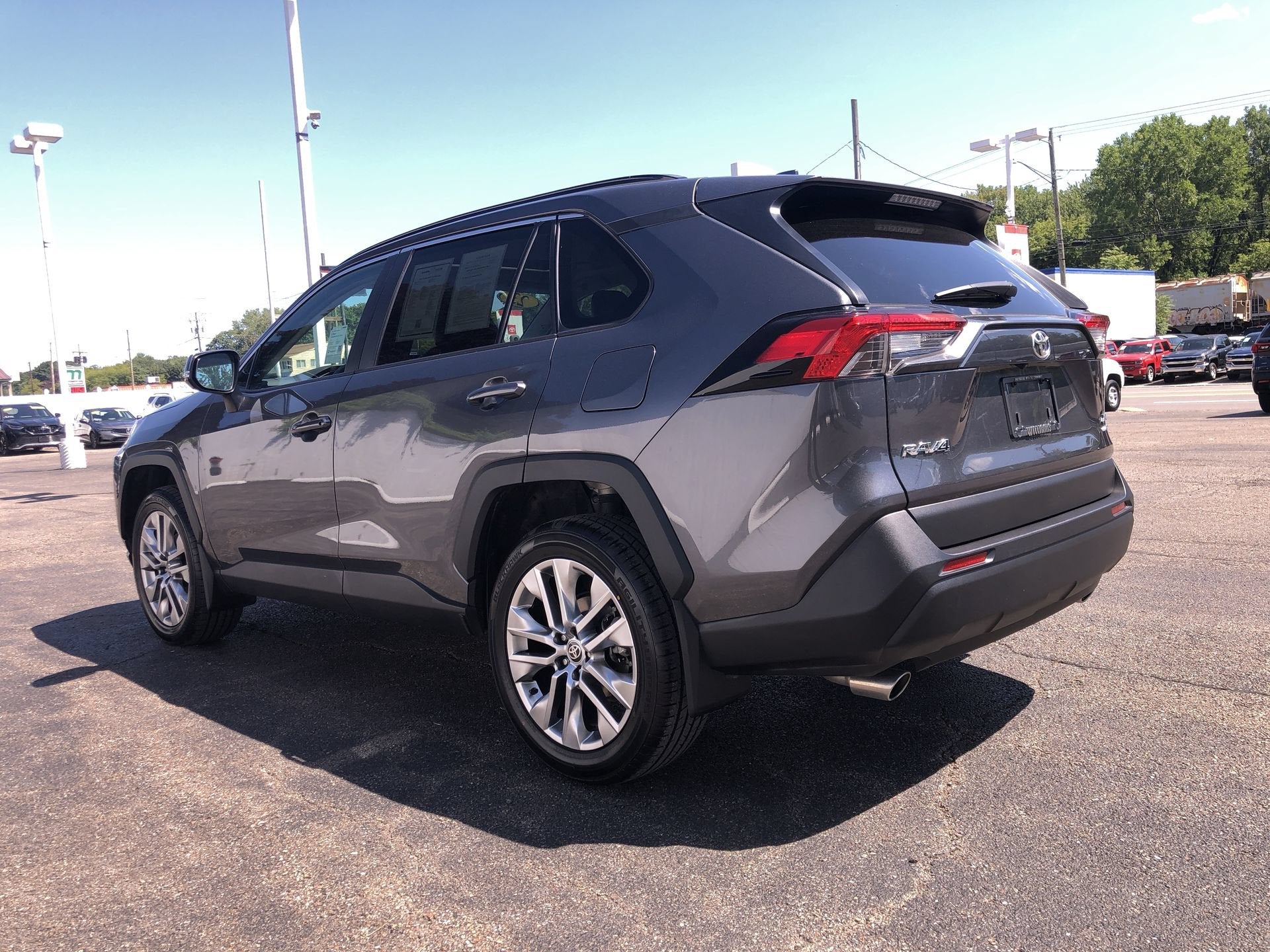 2023 Toyota RAV4 XLE Premium