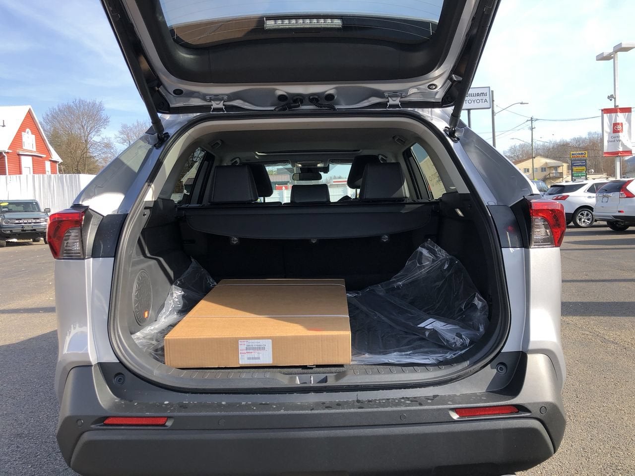 2024 Toyota RAV4 XLE Premium
