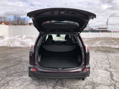 2017 Toyota RAV4 LE