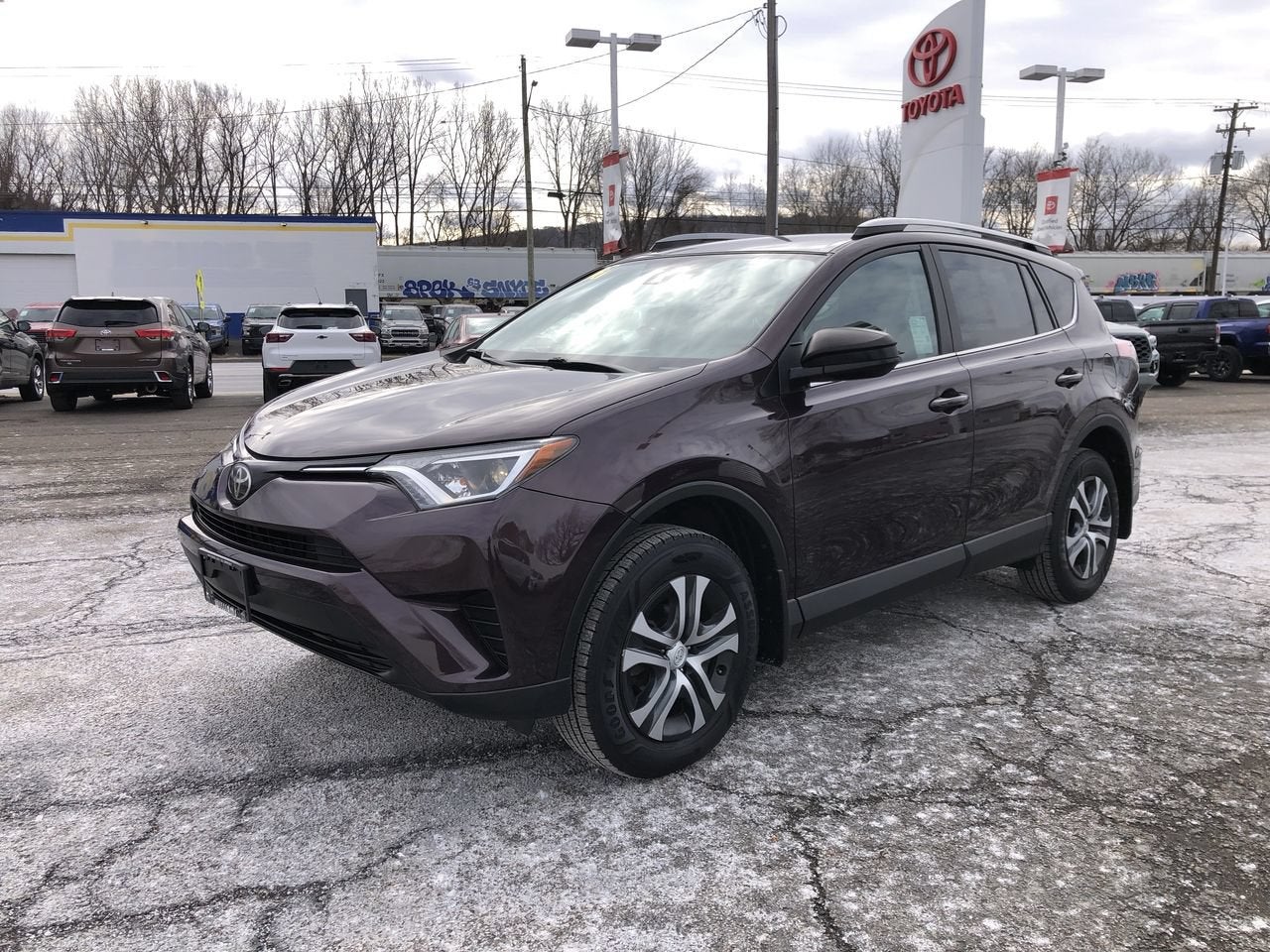 2017 Toyota RAV4 LE