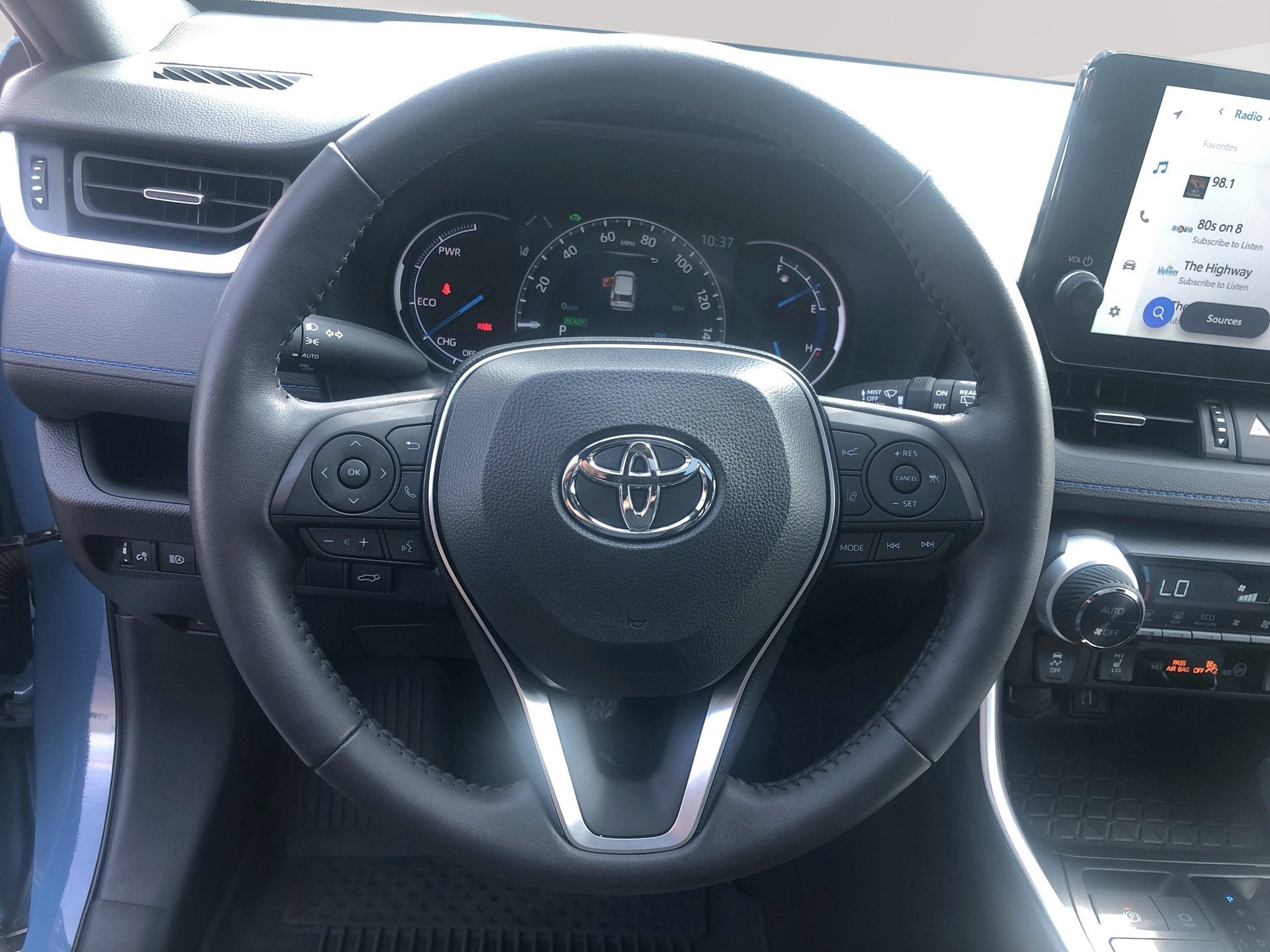 2025 Toyota RAV4 Hybrid XSE