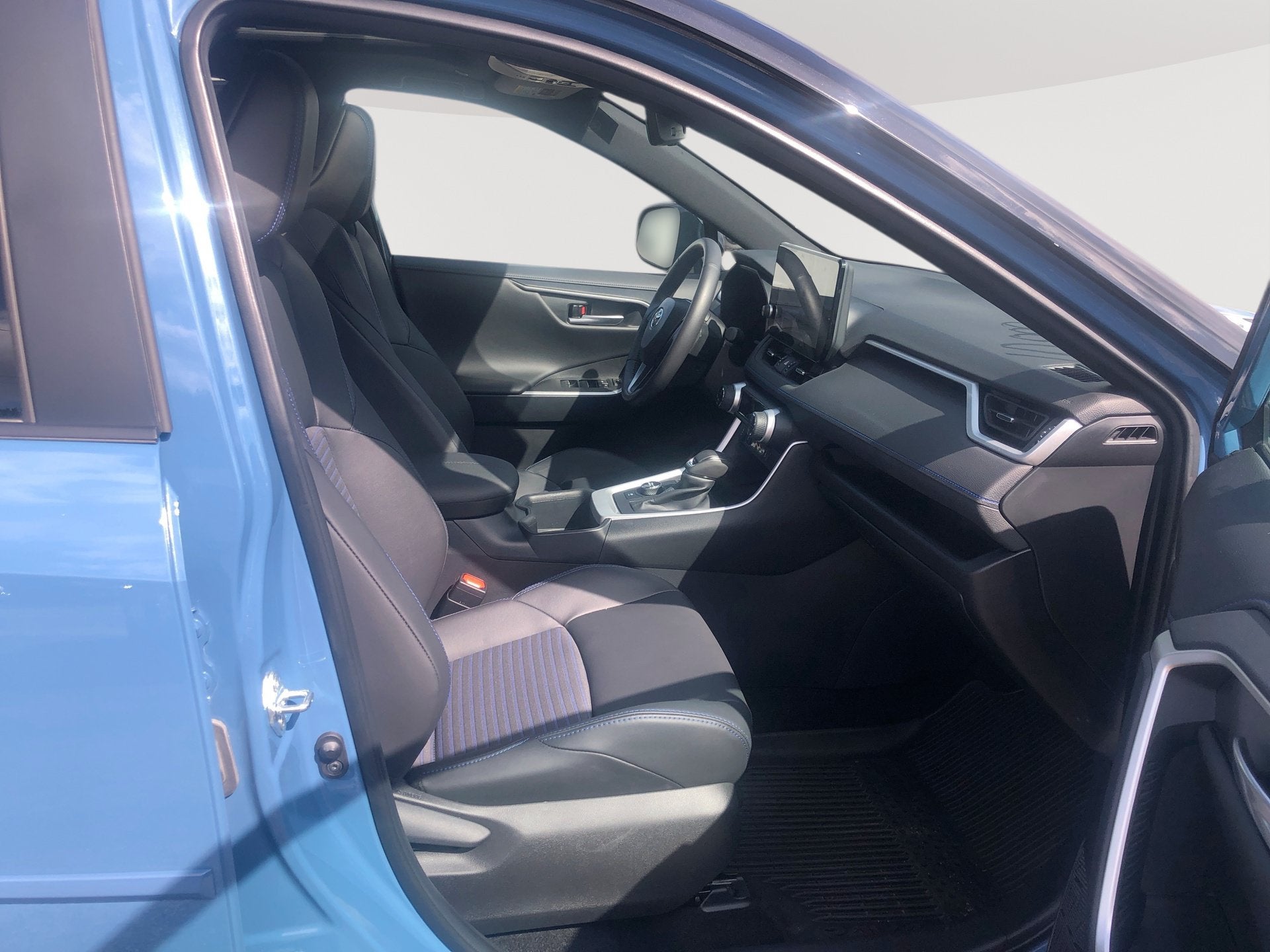 2025 Toyota RAV4 Hybrid XSE