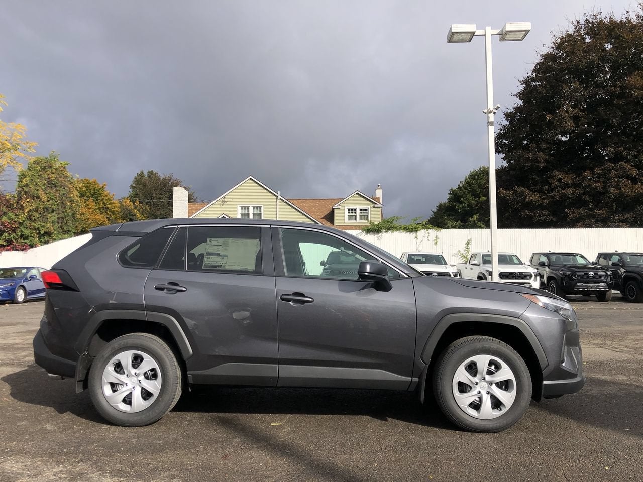 2024 Toyota RAV4 LE