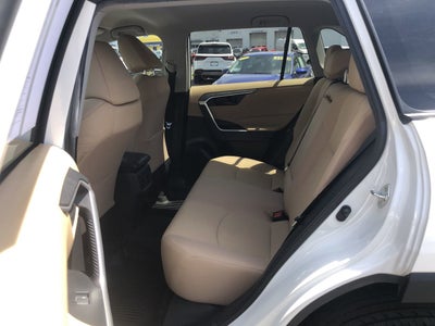 2022 Toyota RAV4 LE
