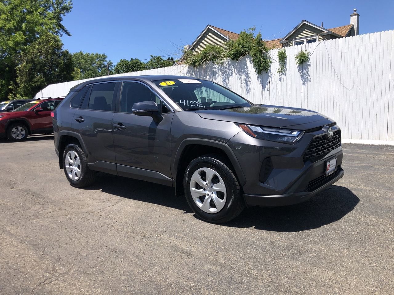 2023 Toyota RAV4 LE