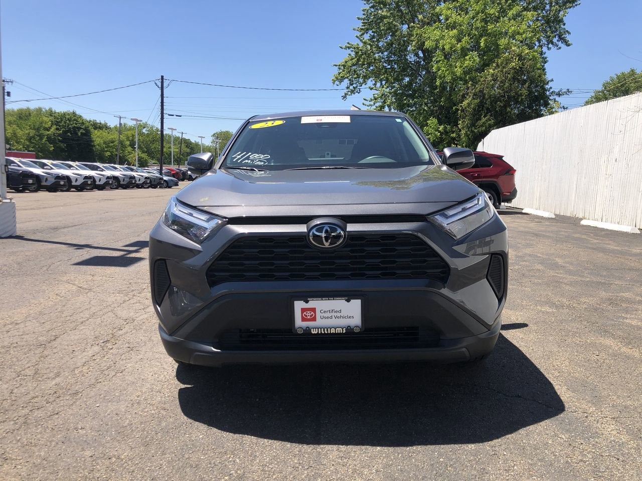 2023 Toyota RAV4 LE