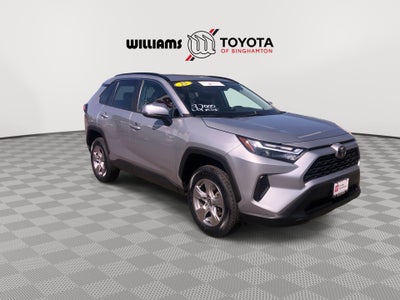 2025 Toyota RAV4 XLE