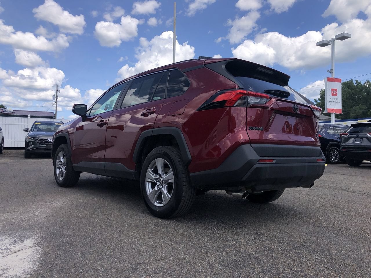 2023 Toyota RAV4 XLE