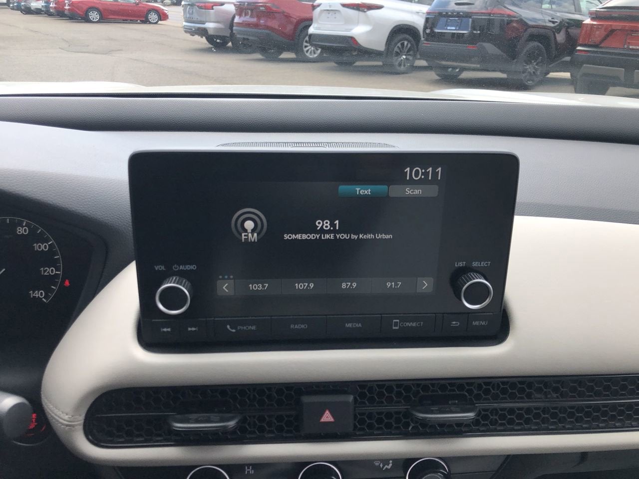 2025 Honda HR-V LX