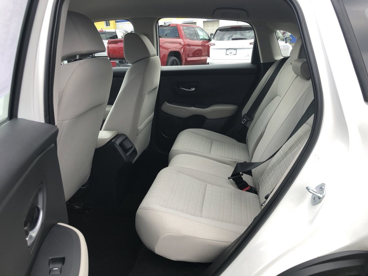 2025 Honda HR-V LX