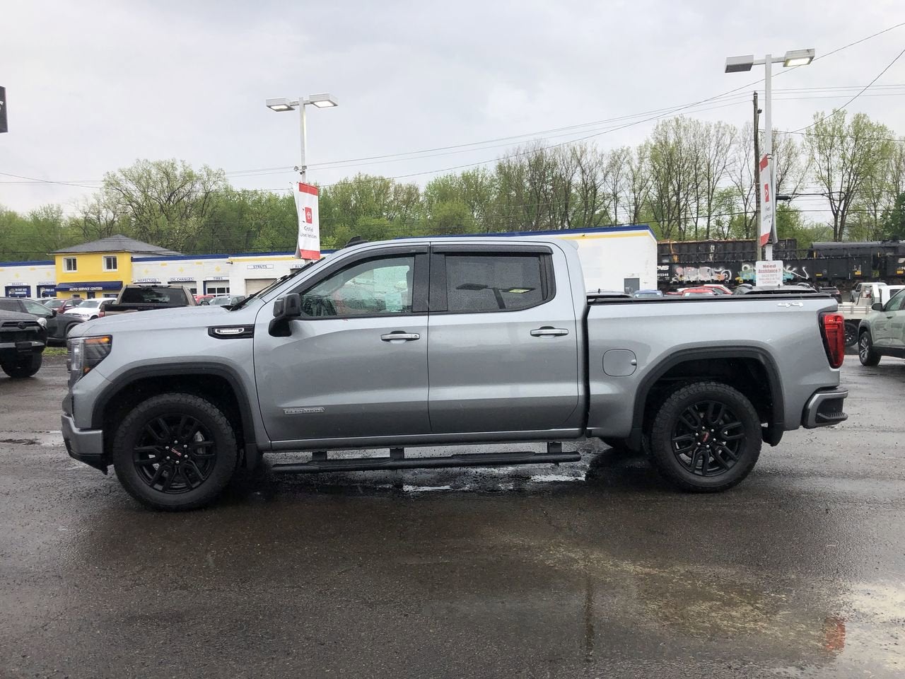 2024 GMC Sierra 1500 Elevation