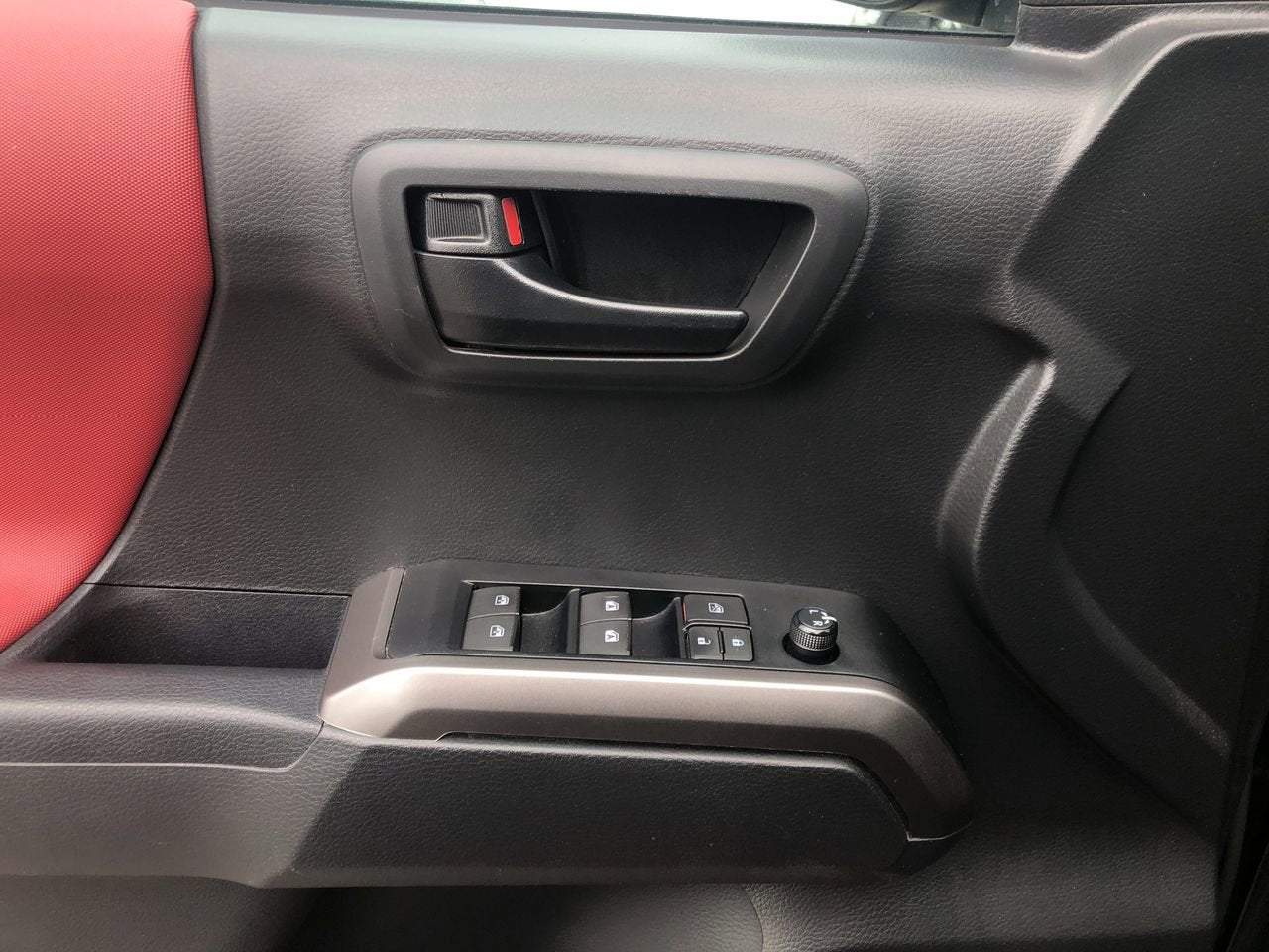 2023 Toyota Tacoma 4WD SR5