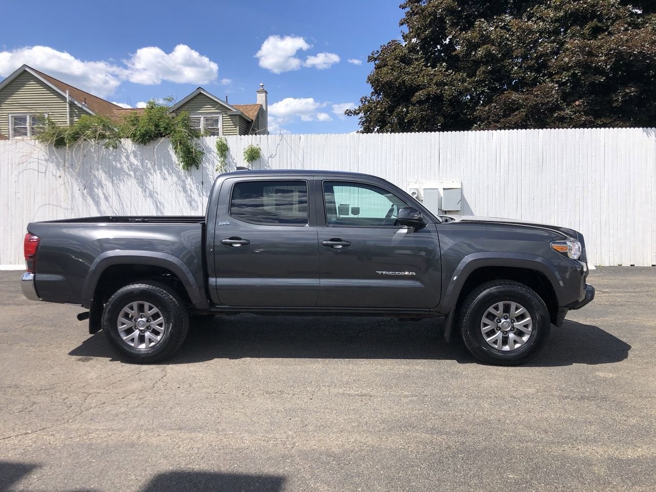 2019 Toyota Tacoma 4WD SR5