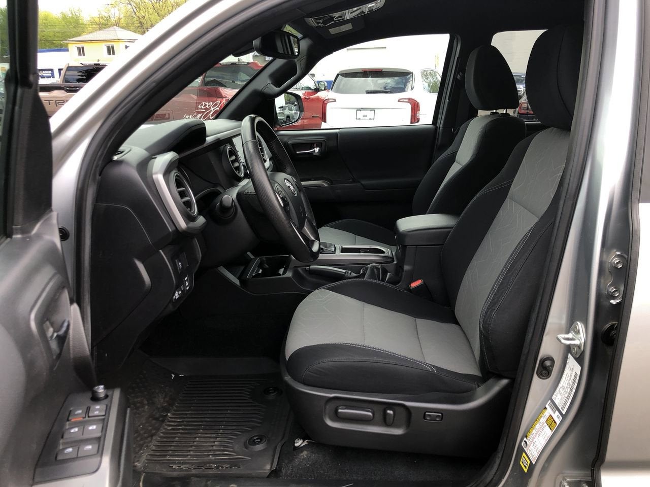 2023 Toyota Tacoma 4WD TRD Off Road
