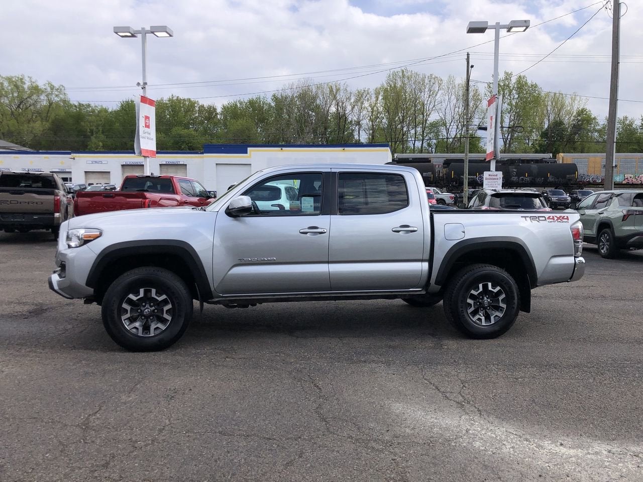2023 Toyota Tacoma 4WD TRD Off Road