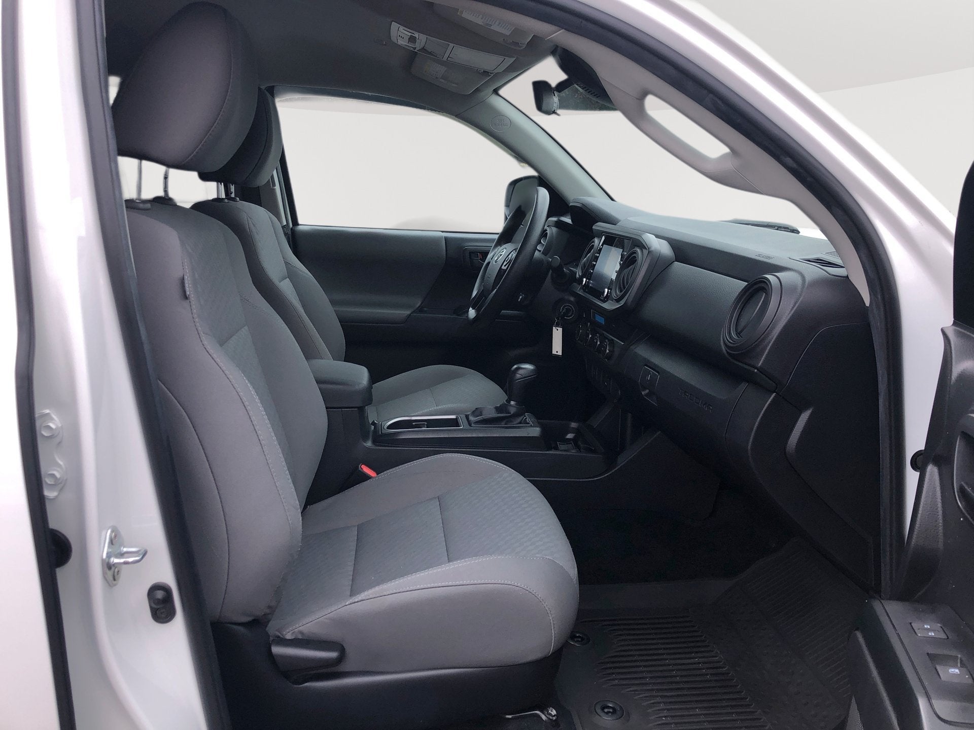 2022 Toyota Tacoma 4WD SR