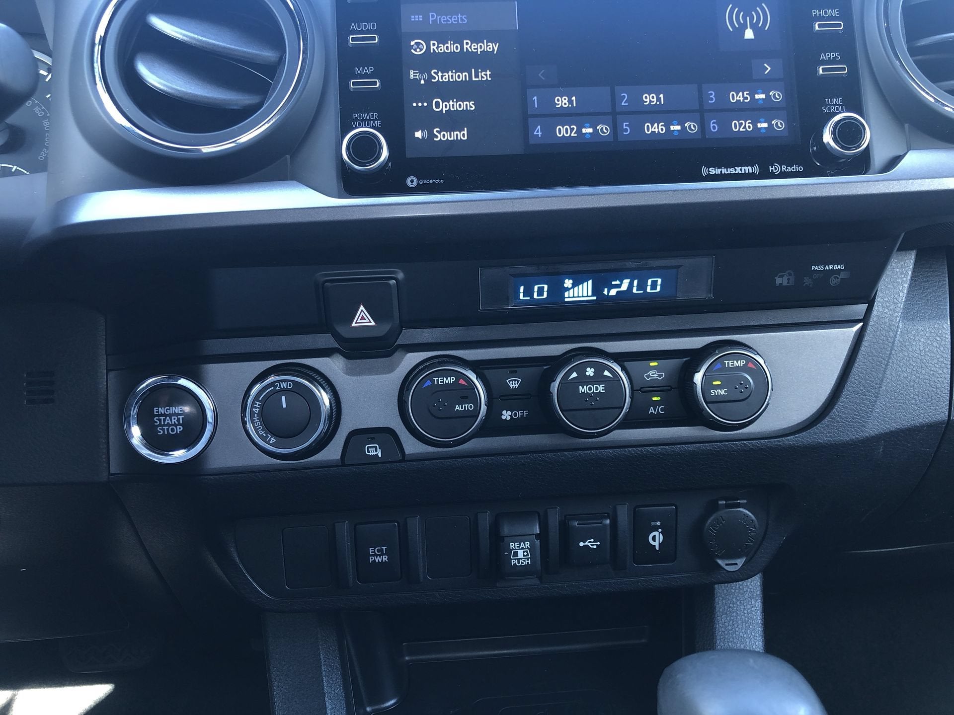 2022 Toyota Tacoma 4WD TRD Sport