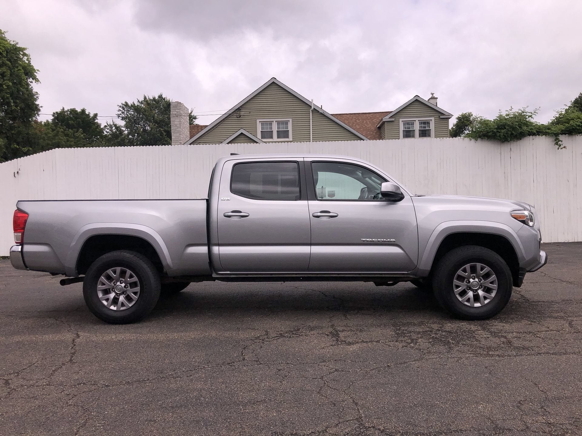 2017 Toyota Tacoma SR5