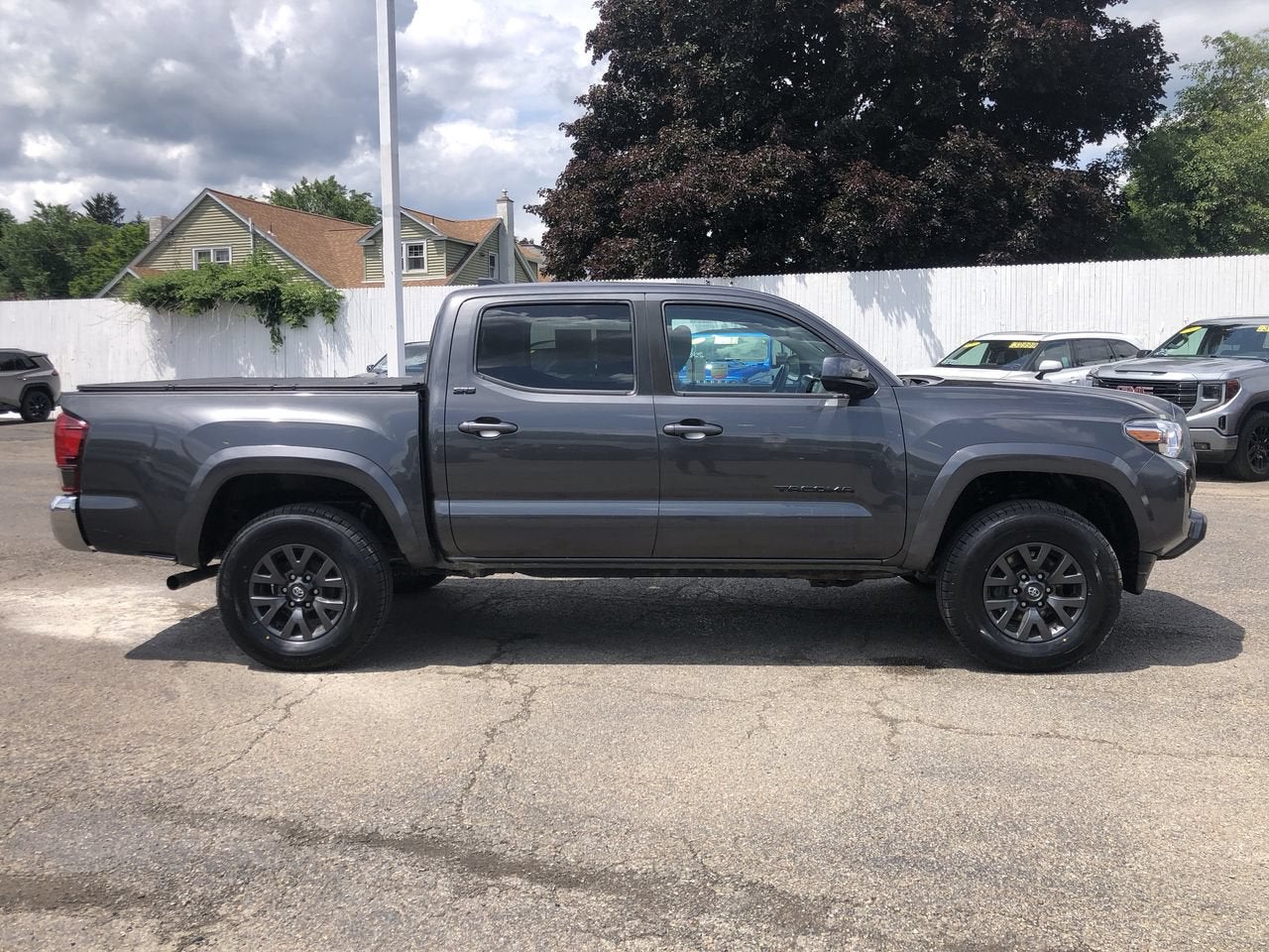 2023 Toyota Tacoma 4WD SR5