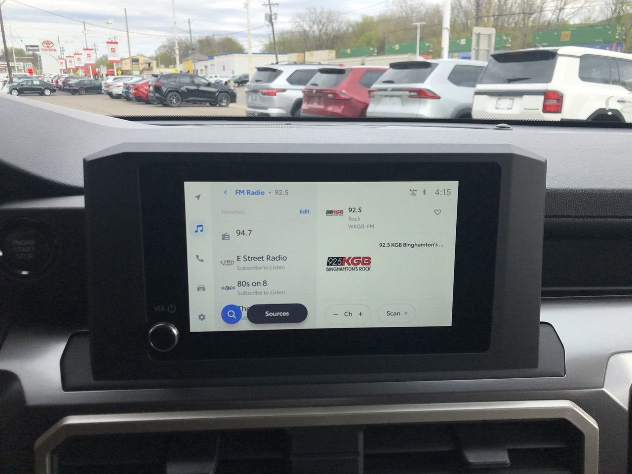 2025 Toyota Tacoma 4WD SR5