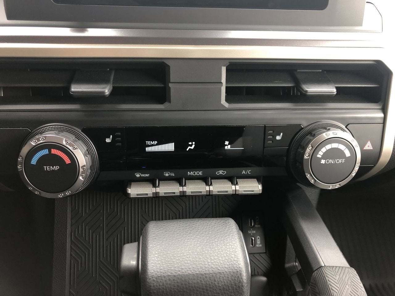 2025 Toyota Tacoma 4WD SR5
