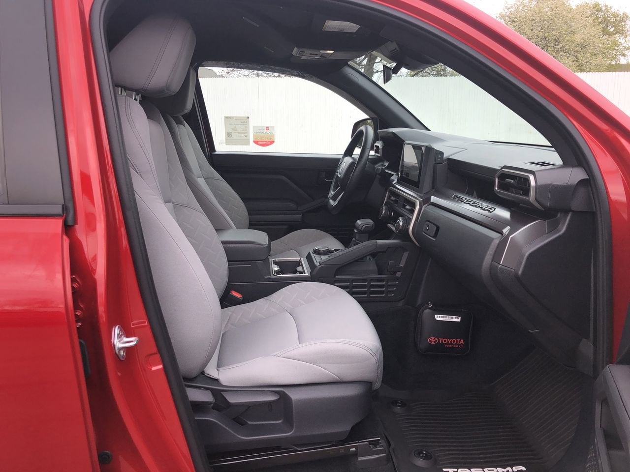 2025 Toyota Tacoma 4WD SR5