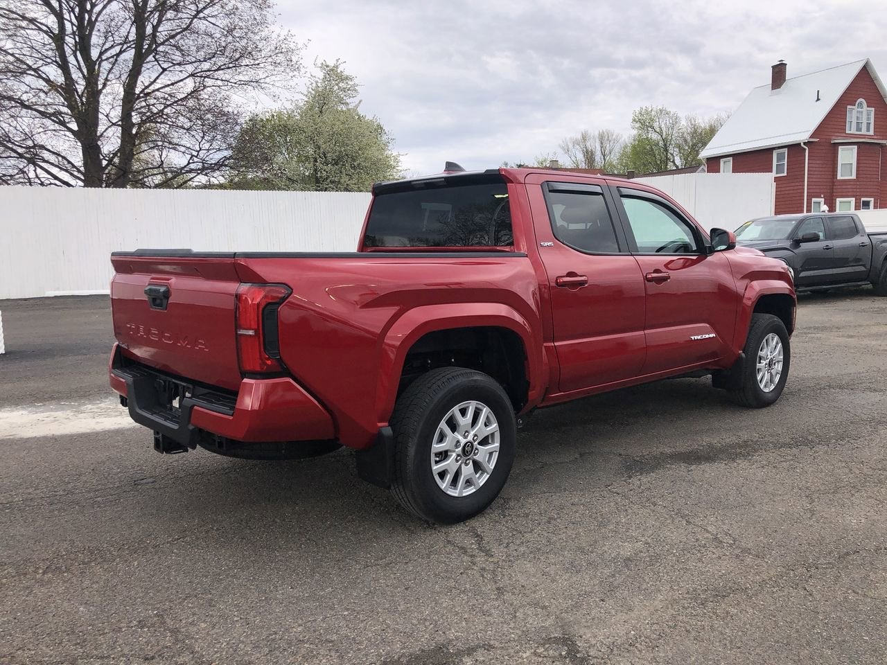2025 Toyota Tacoma 4WD SR5