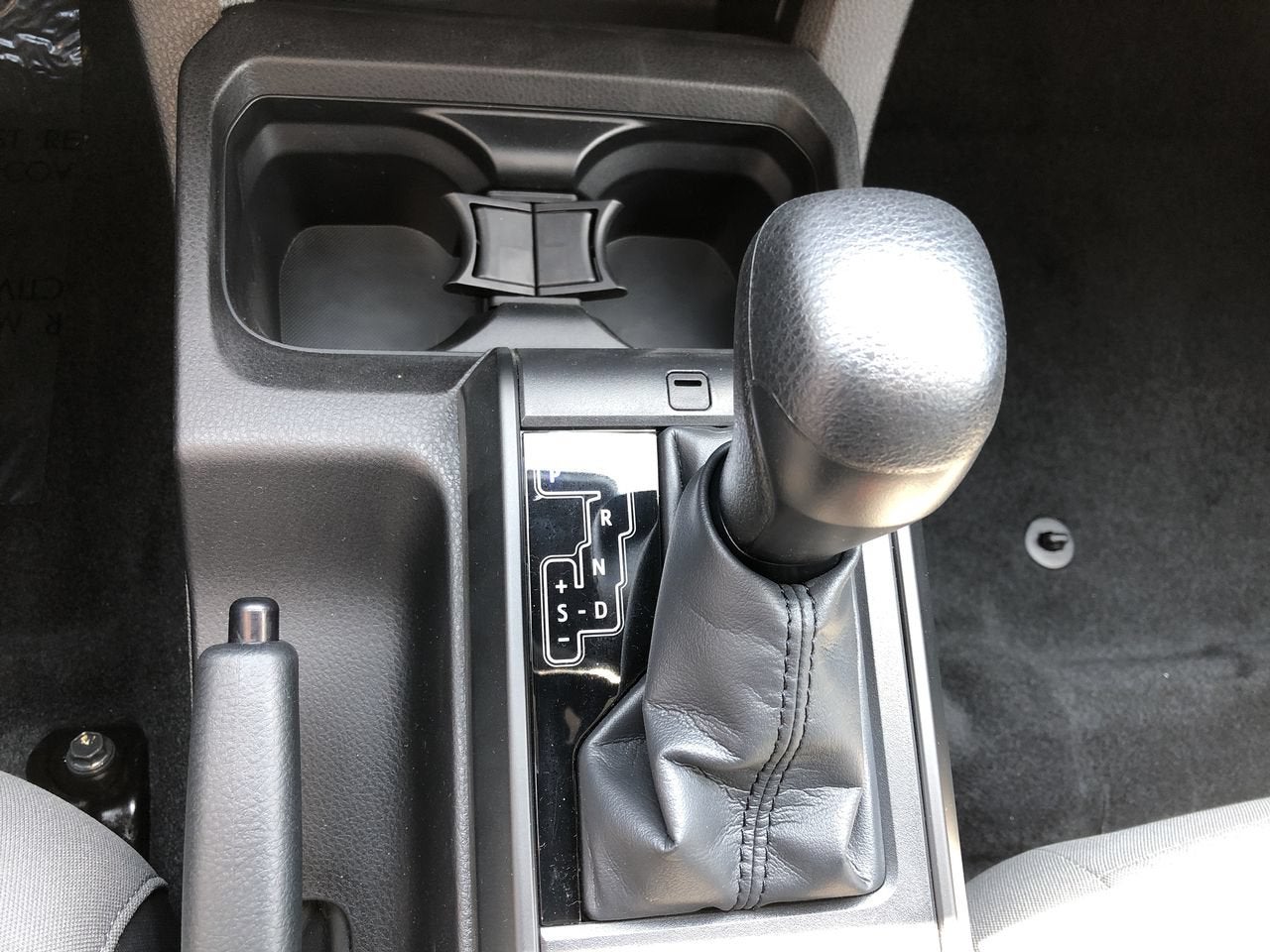 2022 Toyota Tacoma 4WD SR