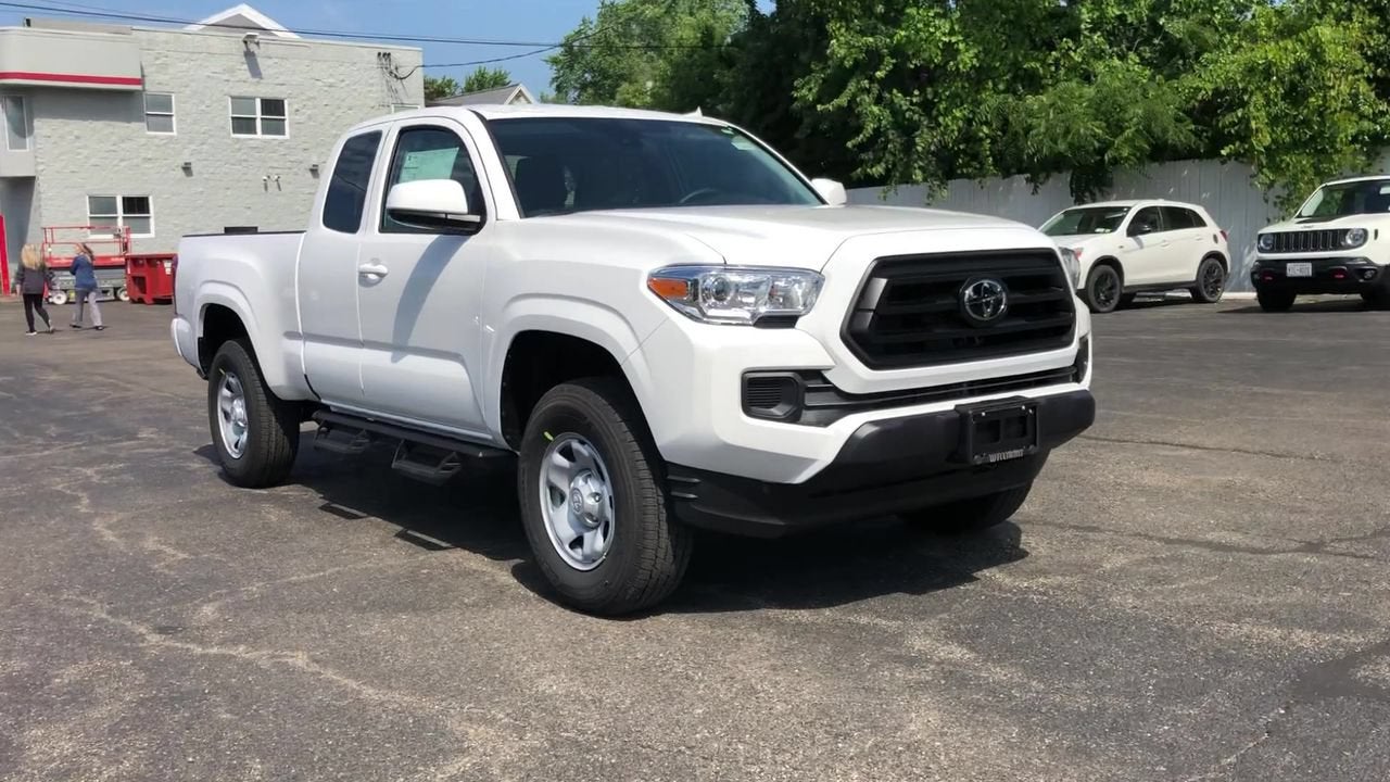 2022 Toyota Tacoma 4WD SR