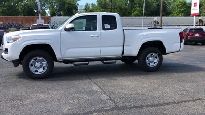2022 Toyota Tacoma 4WD SR