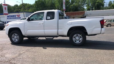 2022 Toyota Tacoma 4WD SR