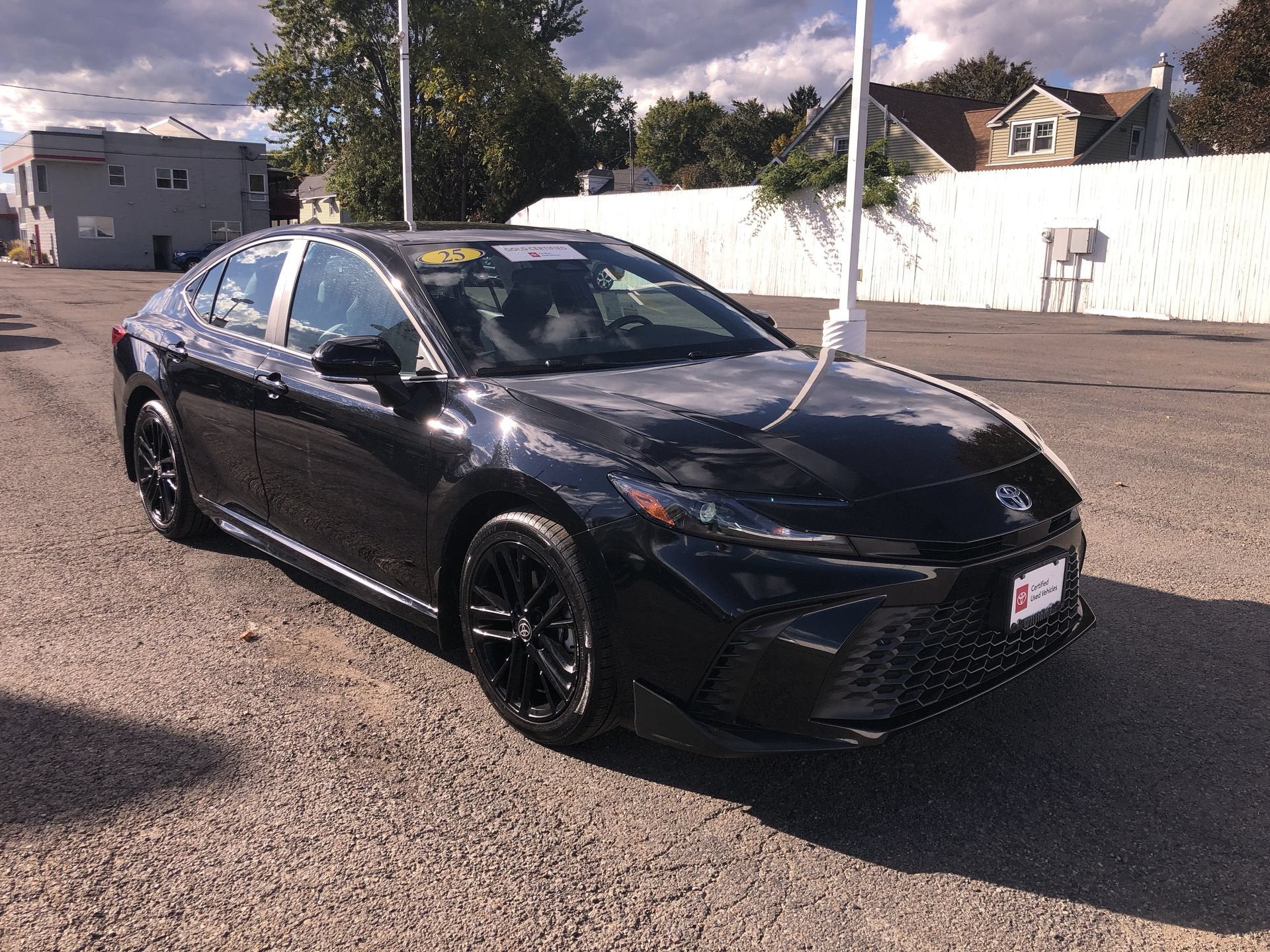 2025 Toyota Camry SE
