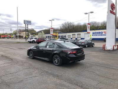 2023 Toyota Camry SE